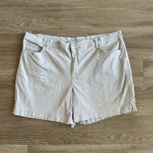 Gloria Vanderbilt Chino Shorts Women's 20W White Amanda